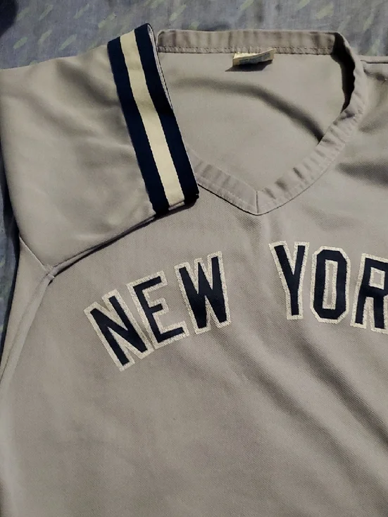 Vintage New York Yankees Pro Knit Jersey.... - Picture 3 of 5